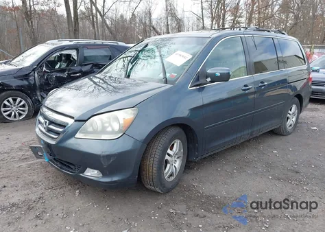 2005 Honda Odyssey Ex-L from USA, damaged, VIN 5FNRL38645B008281